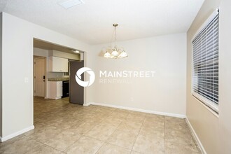2218 Michigan Ave in Cocoa, FL - Foto de edificio - Building Photo