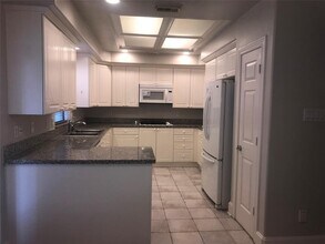 2430 Dorrington St in Houston, TX - Building Photo - Building Photo