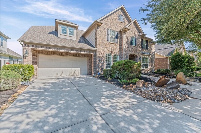 property at 7 N Beech Springs Cir