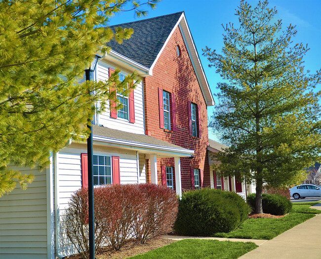 Brixin Franklin in Franklin, IN - Foto de edificio - Building Photo