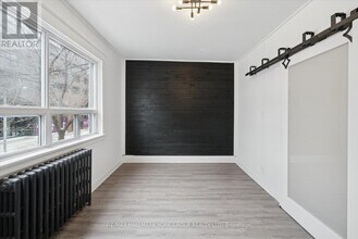 1578 A Queen St E in Toronto, ON - Building Photo - Building Photo