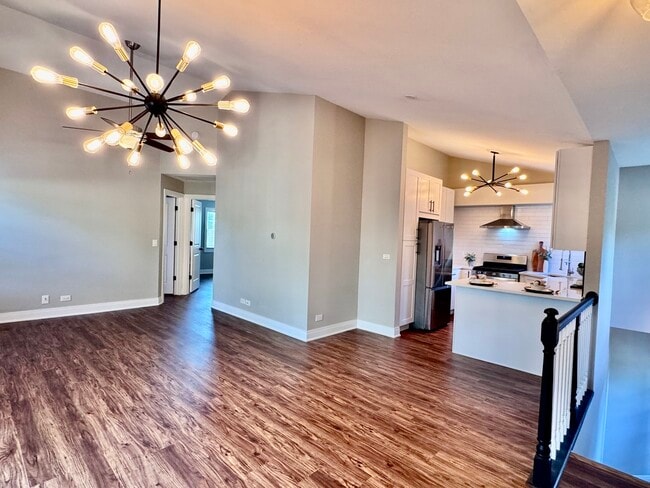 115 Hamilton Dr in Palatine, IL - Building Photo - Building Photo