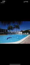 255 Dolphin Point in Clearwater, FL - Building Photo - Building Photo