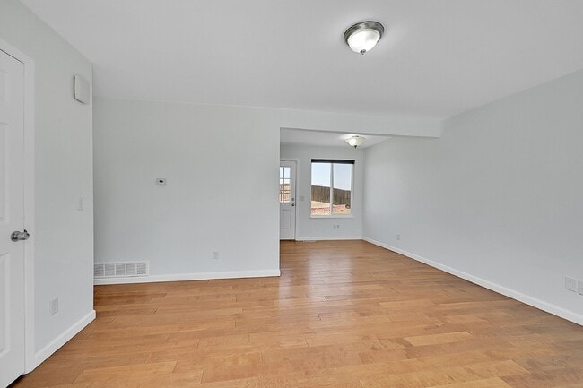 10480 Holland Ct in Westminster, CO - Building Photo - Building Photo