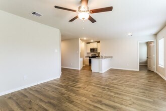 400 Mustang Trot Dr in Katy, TX - Building Photo - Building Photo