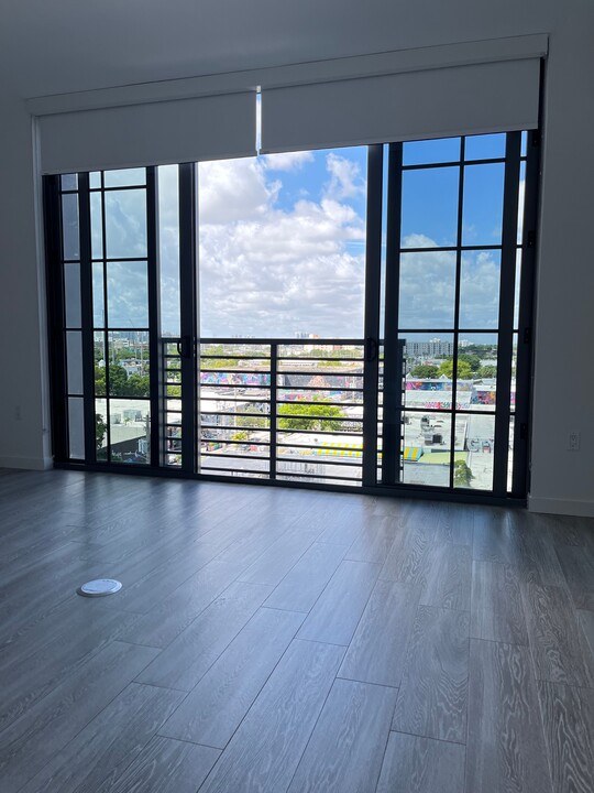 291 NW 30th St, Unit S in Miami, FL - Building Photo