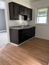 826 Whitcomb Rd in Cleveland, OH - Building Photo - Building Photo