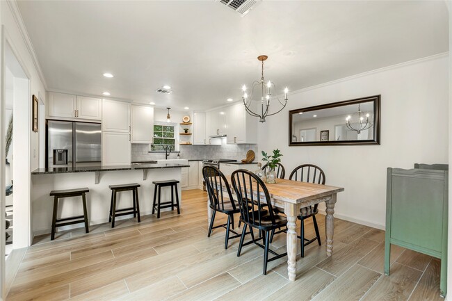 property at 1815 Saxony Ln