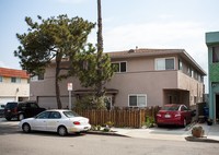 6603 Vista Del Mar in Playa Del Rey, CA - Foto de edificio - Building Photo