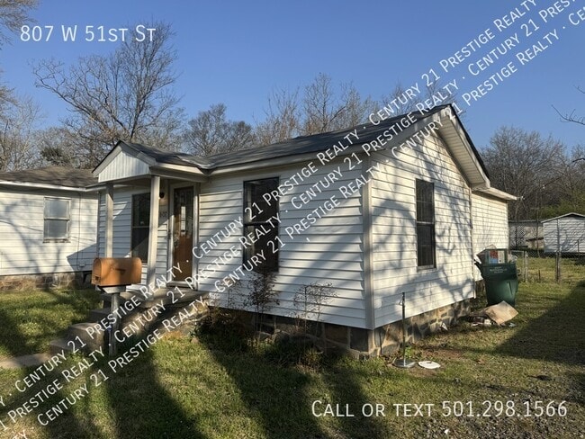 807 W 51st St in North Little Rock, AR - Building Photo - Building Photo