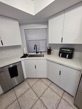 15090 SW 49th Ln in Miami, FL - Building Photo - Building Photo