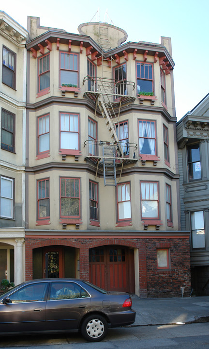 1651 Waller St in San Francisco, CA - Building Photo