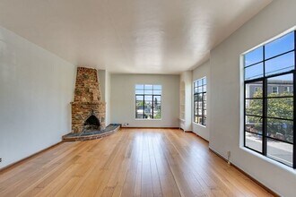 2338 Channing Way in Berkeley, CA - Building Photo - Building Photo