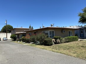 315 Beverly Ct in Ontario, CA - Building Photo - Building Photo