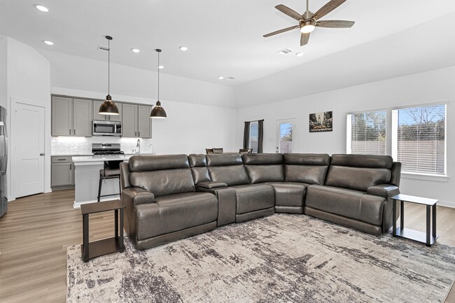 property at 2127 Heather Rdg Wy