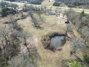 12817 US-175 in Larue, TX - Building Photo - Building Photo