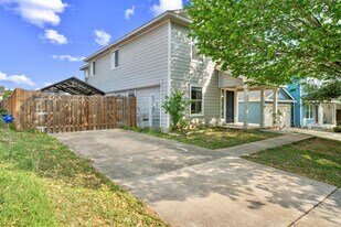 11328 Hungry Horse Dr in Manor, TX - Building Photo