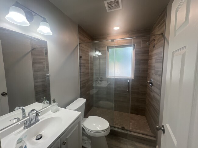 2504 22nd St in Lubbock, TX - Building Photo - Building Photo