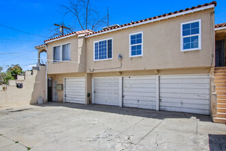 7716 California Ave in Huntington Park, CA - Building Photo - Building Photo