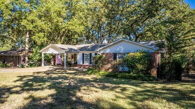 7902 Harmon Dr in Little Rock, AR - Building Photo - Building Photo