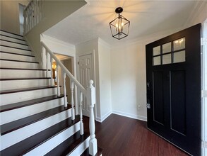 3145 Queens Walk in Atlanta, GA - Building Photo - Building Photo