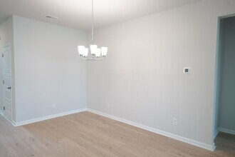 111 Saltgrass Ln in Savannah, GA - Building Photo - Building Photo