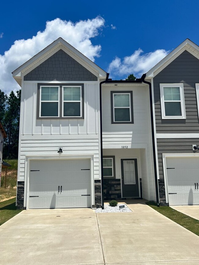 1052 Linsmore Ave in Grovetown, GA - Building Photo - Building Photo
