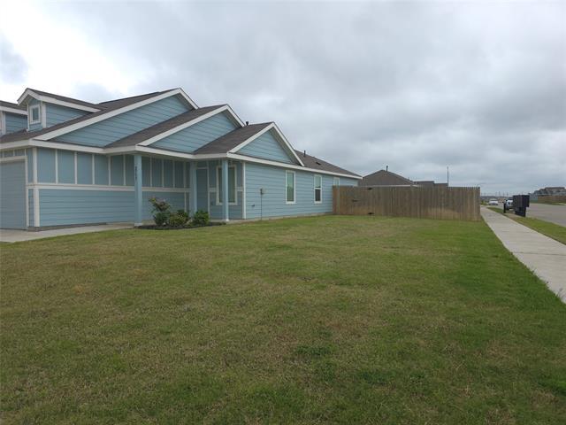 2757 Cobbleview Dr in Fort Worth, TX - Building Photo - Building Photo