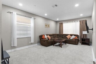 215 Gleneagles Dr in Davenport, FL - Building Photo - Building Photo