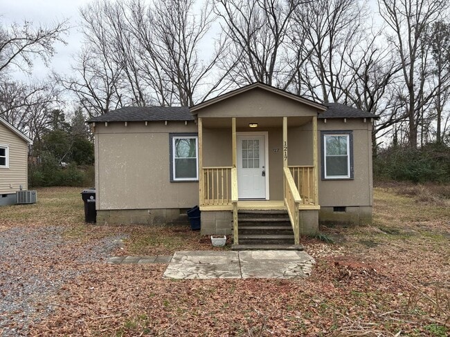 property at 1217 Devine St