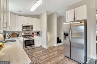 3605 Creek Mill Dr NW in Kennesaw, GA - Building Photo - Building Photo