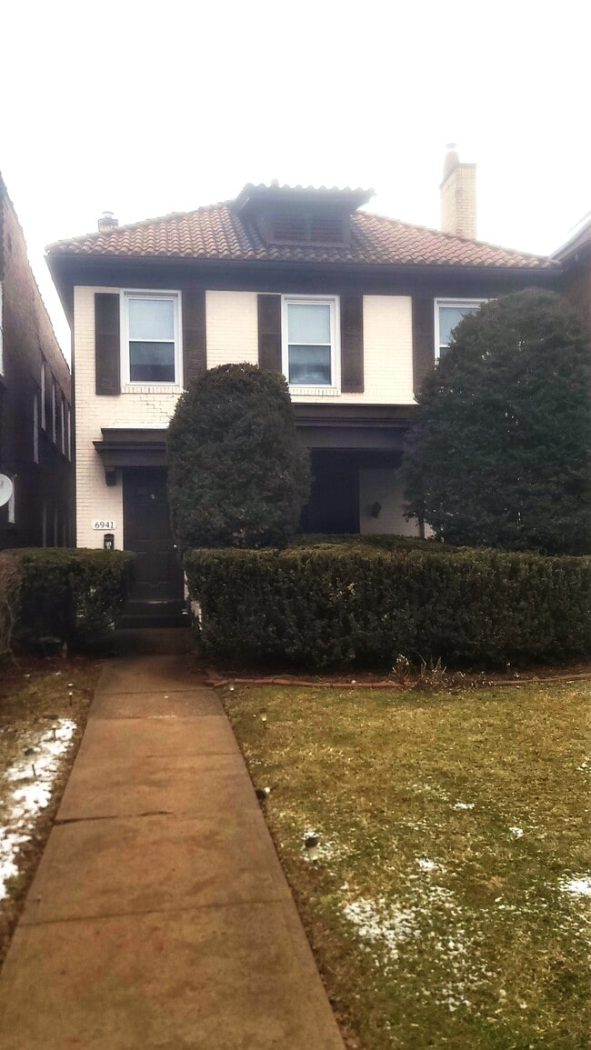 6941 Meade St, Unit 1