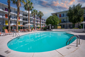 Sahara in Tucson, AZ - Foto de edificio - Building Photo