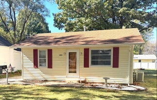 000 Rita Ave in Springfield, IL - Building Photo