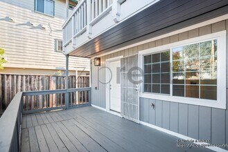 29215 Dixon St in Hayward, CA - Building Photo - Building Photo