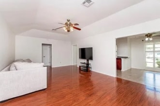8600 Trolley Ln in River Ridge, LA - Building Photo - Building Photo