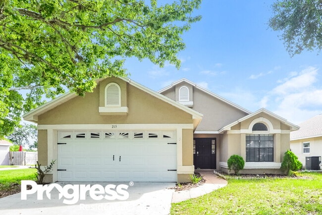 property at 215 River Chase Dr