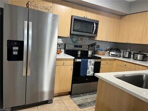 8736 River Homes Lane, Unit 7302 in Bonita Springs, FL - Building Photo - Building Photo