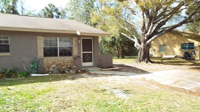 429 N Elmwood Pt in Crystal River, FL - Building Photo - Building Photo