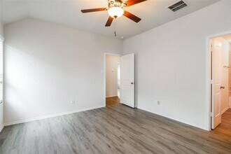 22127 Regal Heights Dr in Houston, TX - Building Photo - Building Photo