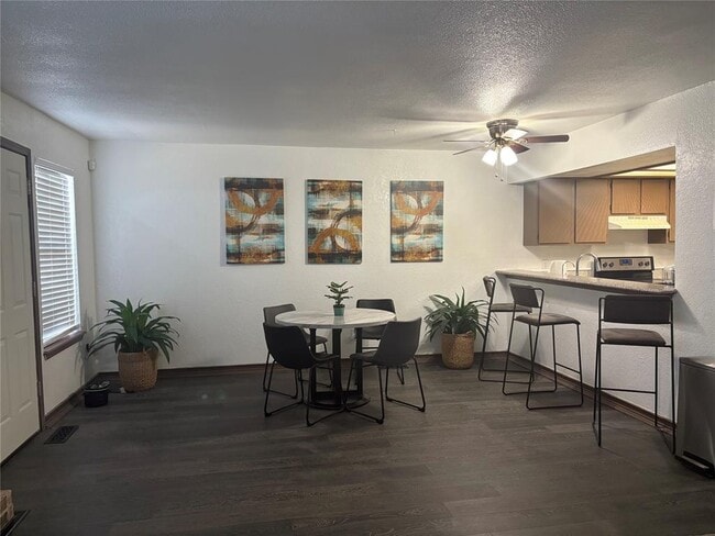 property at 423 NE 115th St