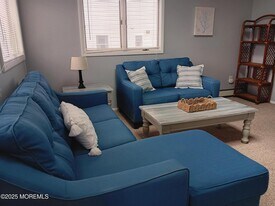 28 Waterview Way in Sea Bright, NJ - Building Photo