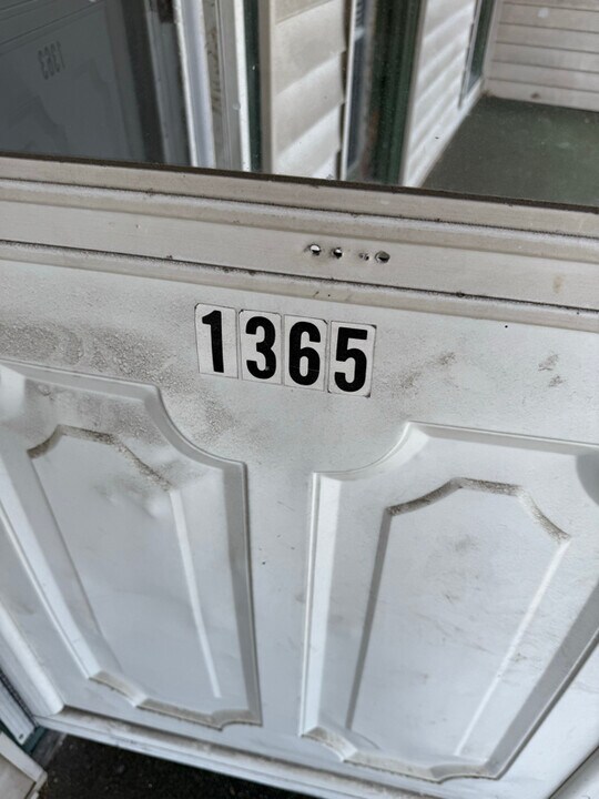 1365 Capouse Ave in Scranton, PA - Building Photo