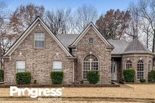 5249 Millers Glen Ln in Memphis, TN - Building Photo