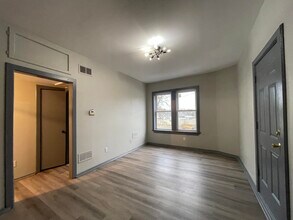 4031 Wesson St-Unit -305 in Detroit, MI - Building Photo - Building Photo