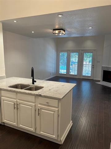 13211 Emily Rd in Dallas, TX - Building Photo - Building Photo