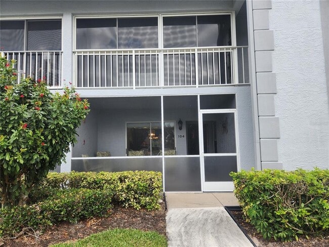 6713 Stone River Rd in Bradenton, FL - Building Photo - Building Photo