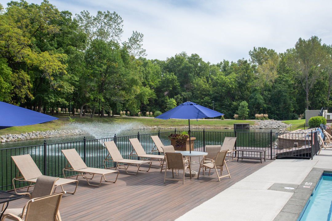 The Retreat at Walnut Creek in Kansas City, MO - Foto de edificio