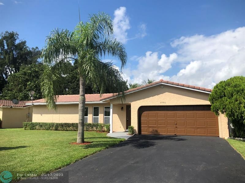 3980 NW 109th Ave in Coral Springs, FL - Building Photo