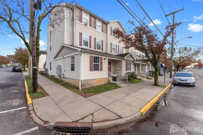 128 Remsen Ave in New Brunswick, NJ - Building Photo - Building Photo